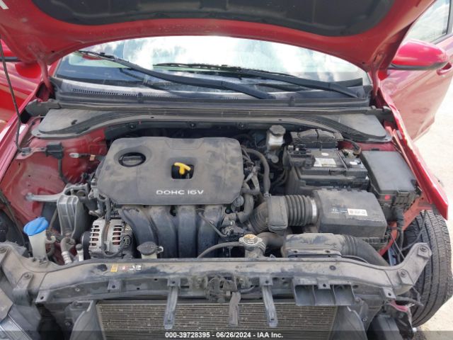 Photo 9 VIN: KMHD84LF0HU238710 - HYUNDAI ELANTRA 