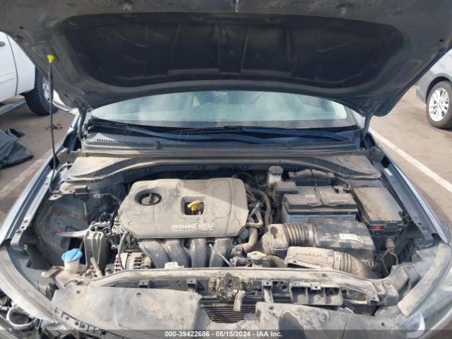 Photo 9 VIN: KMHD84LF0HU242143 - HYUNDAI ELANTRA 