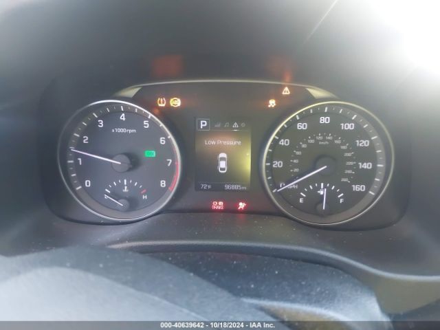 Photo 6 VIN: KMHD84LF0HU242725 - HYUNDAI ELANTRA 