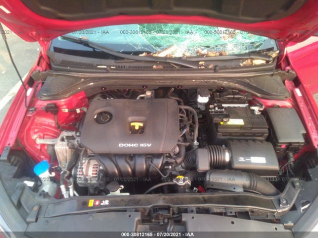 Photo 9 VIN: KMHD84LF0HU262358 - HYUNDAI ELANTRA 