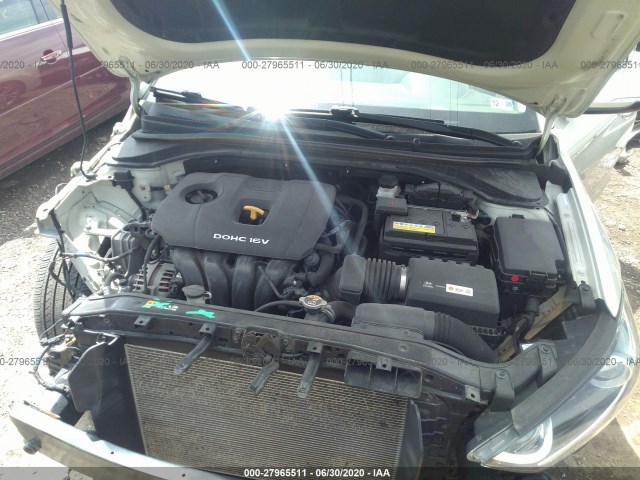 Photo 9 VIN: KMHD84LF0HU263347 - HYUNDAI ELANTRA 