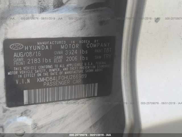 Photo 8 VIN: KMHD84LF0HU266989 - HYUNDAI ELANTRA 