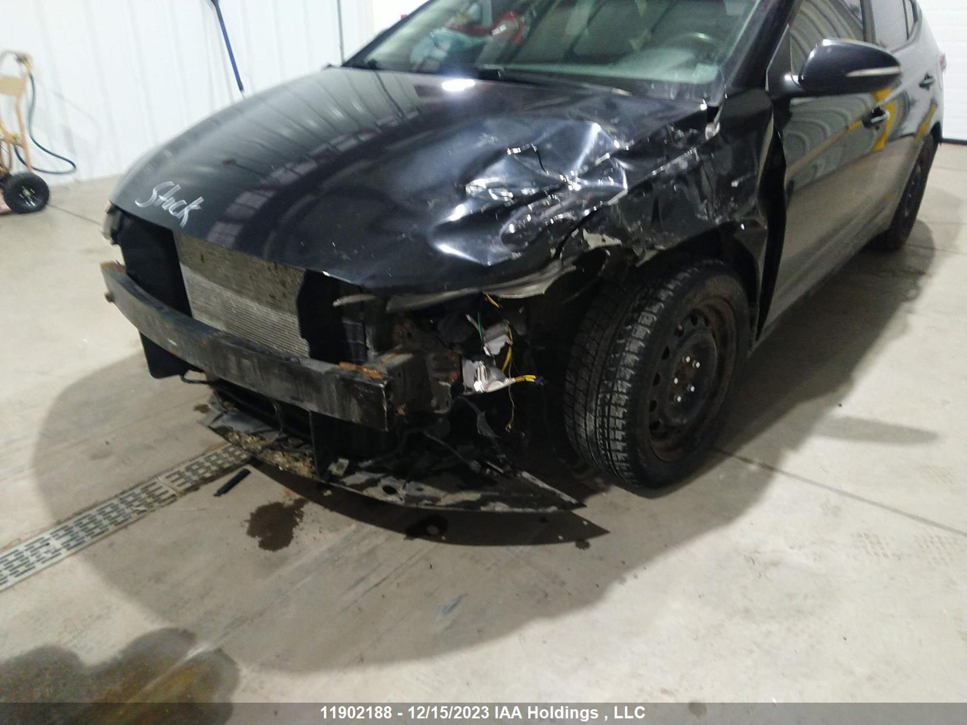 Photo 5 VIN: KMHD84LF0HU268399 - HYUNDAI ELANTRA 