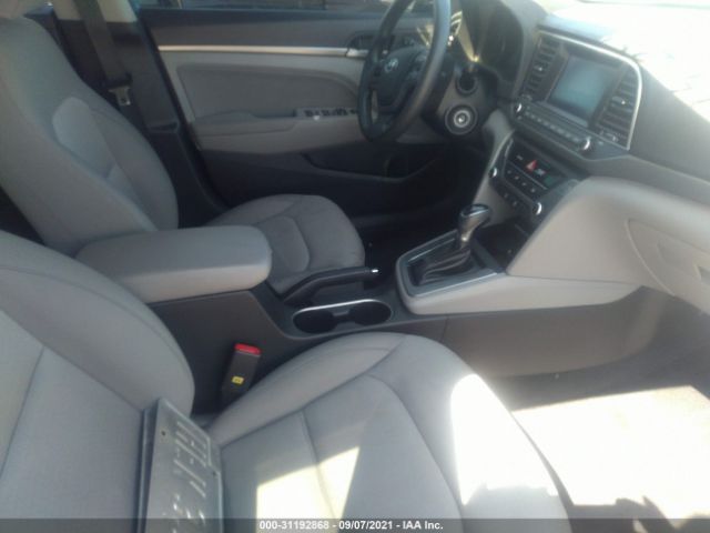 Photo 4 VIN: KMHD84LF0HU370639 - HYUNDAI ELANTRA 