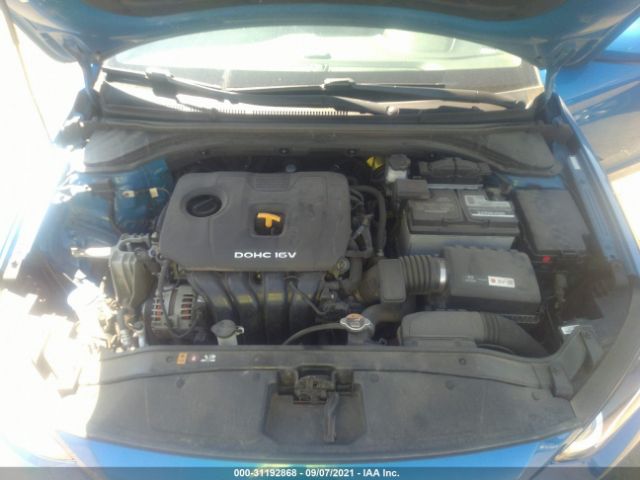 Photo 9 VIN: KMHD84LF0HU370639 - HYUNDAI ELANTRA 