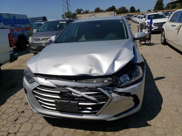 Photo 4 VIN: KMHD84LF0JU510131 - HYUNDAI ELANTRA SE 