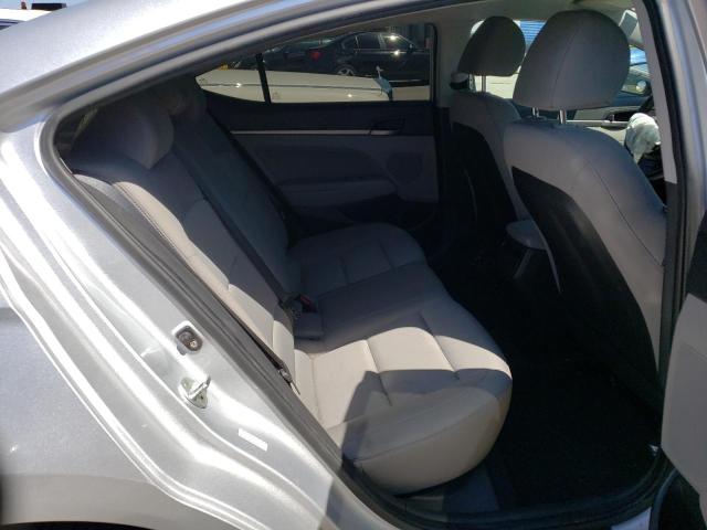 Photo 9 VIN: KMHD84LF0JU510131 - HYUNDAI ELANTRA SE 