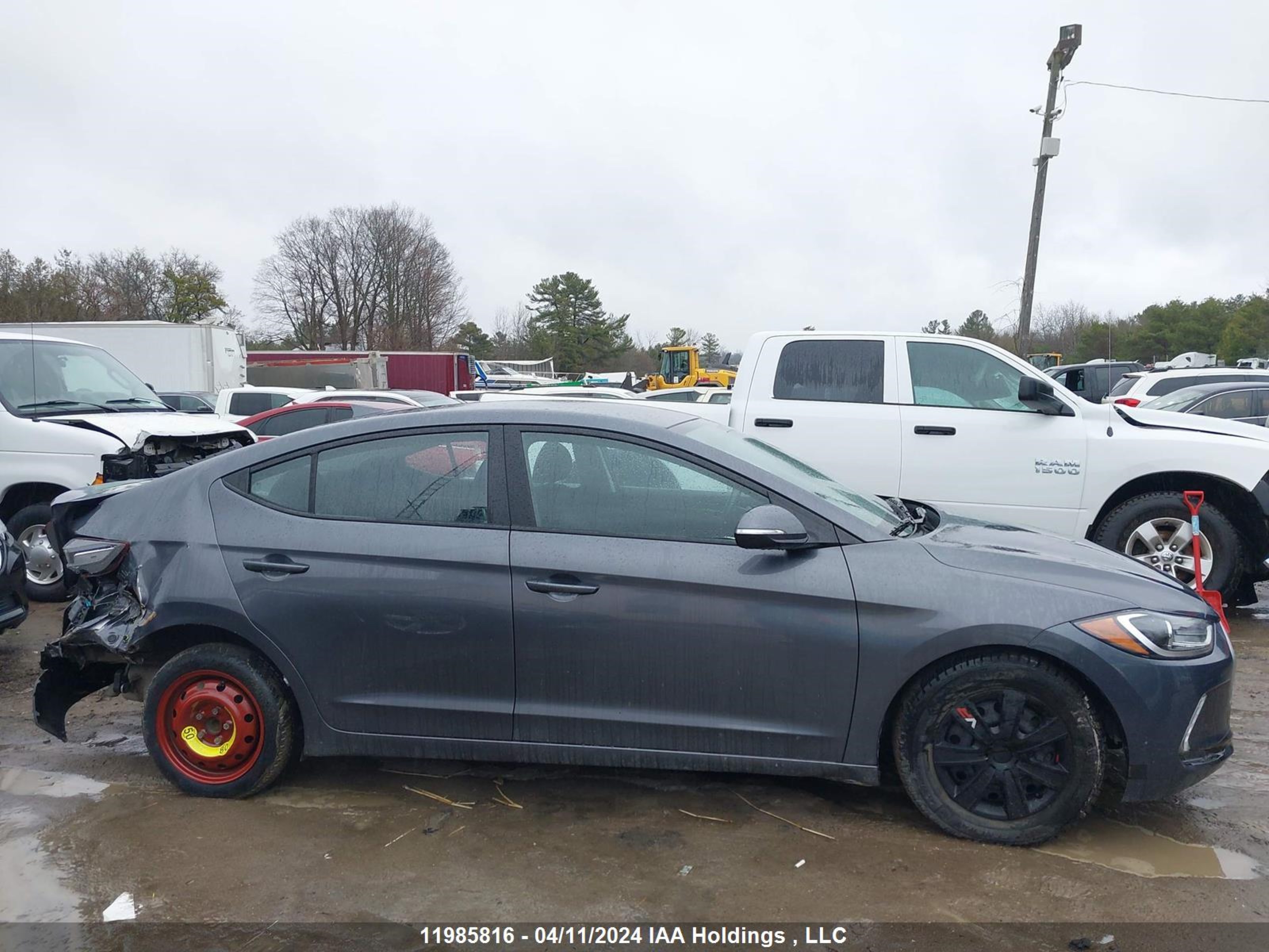 Photo 13 VIN: KMHD84LF0JU641236 - HYUNDAI ELANTRA 