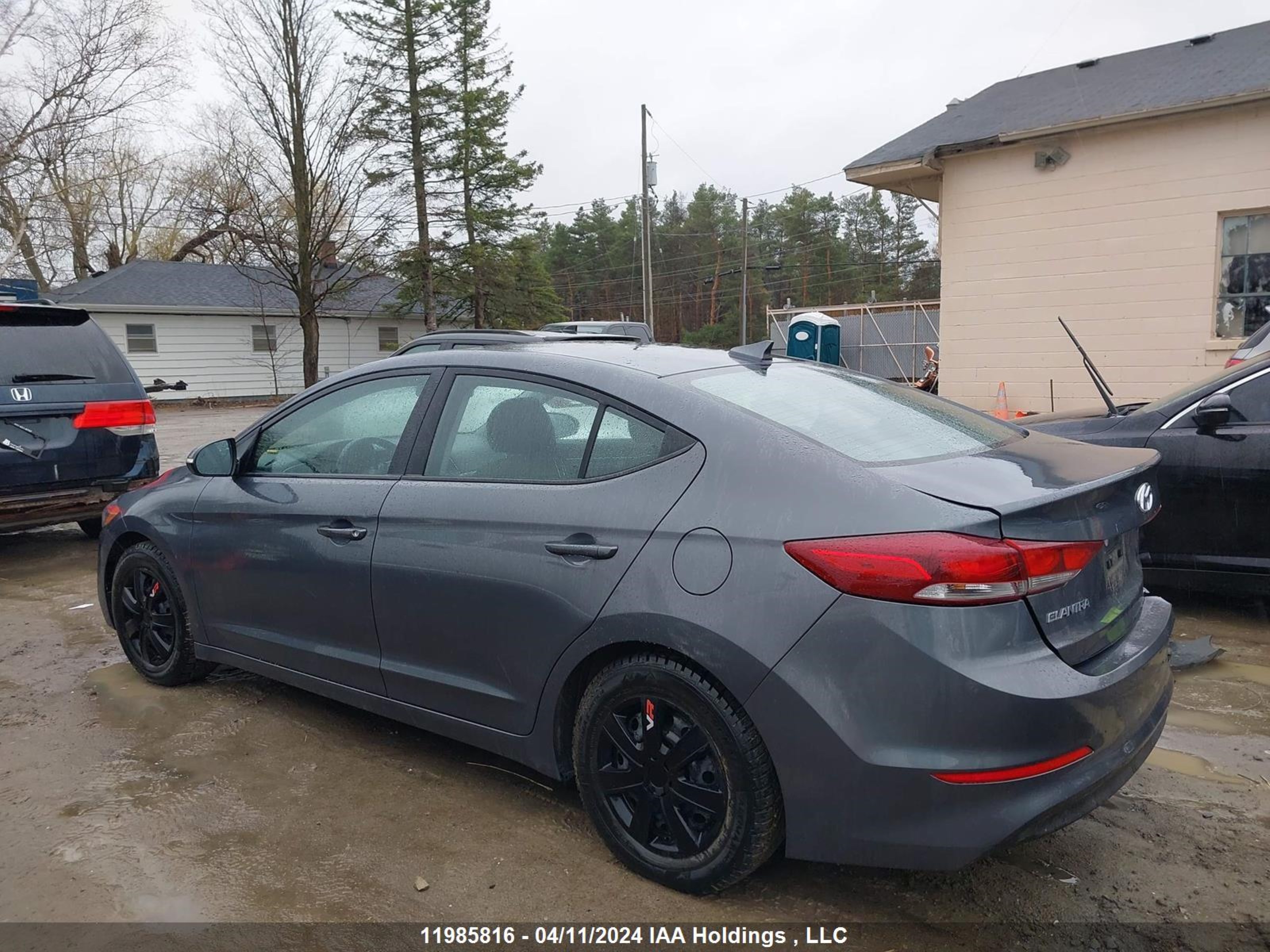 Photo 14 VIN: KMHD84LF0JU641236 - HYUNDAI ELANTRA 