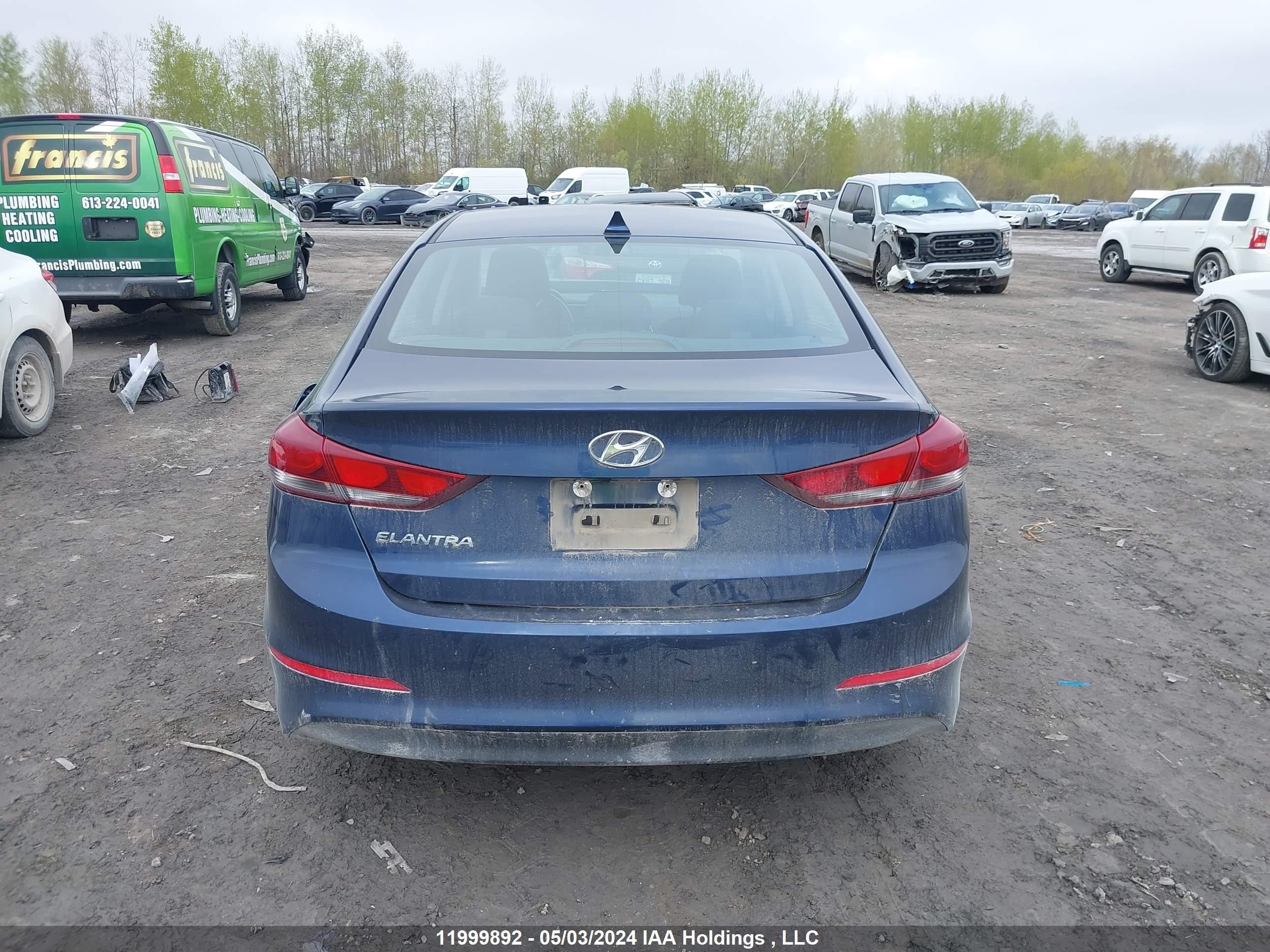 Photo 15 VIN: KMHD84LF0JU700771 - HYUNDAI ELANTRA 