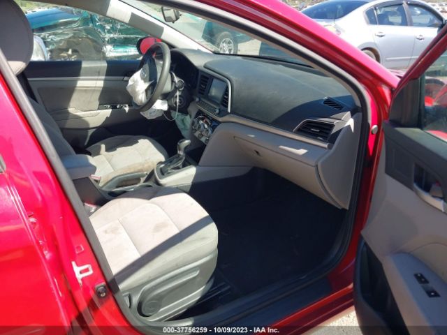 Photo 4 VIN: KMHD84LF0KU747400 - HYUNDAI ELANTRA 