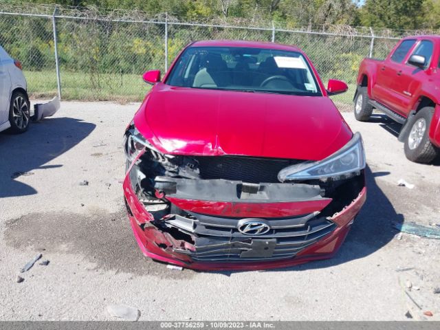 Photo 5 VIN: KMHD84LF0KU747400 - HYUNDAI ELANTRA 