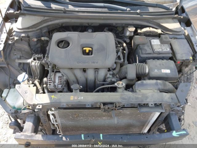 Photo 9 VIN: KMHD84LF0KU750653 - HYUNDAI ELANTRA 