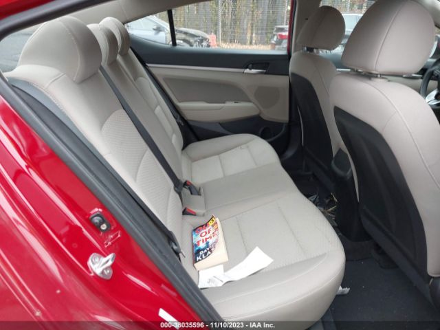 Photo 7 VIN: KMHD84LF0KU779912 - HYUNDAI ELANTRA 