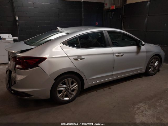 Photo 3 VIN: KMHD84LF0KU785869 - HYUNDAI ELANTRA 