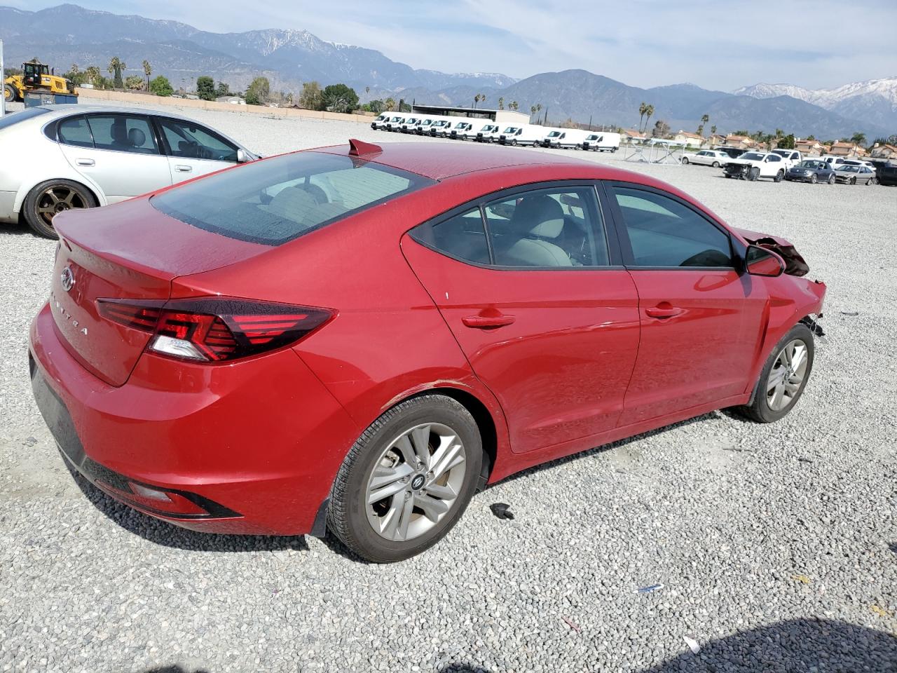 Photo 2 VIN: KMHD84LF0LU070723 - HYUNDAI ELANTRA 