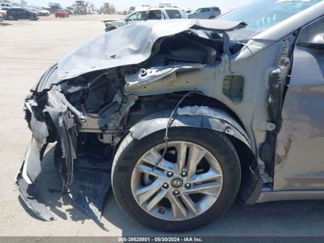 Photo 5 VIN: KMHD84LF0LU907485 - HYUNDAI ELANTRA 