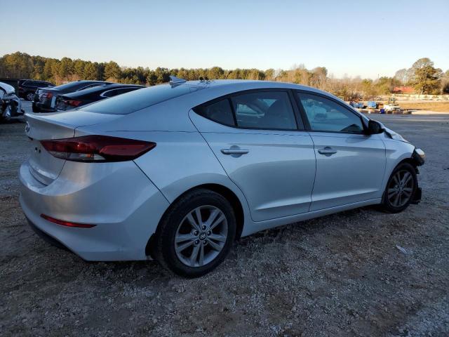 Photo 2 VIN: KMHD84LF1HU062976 - HYUNDAI ELANTRA 