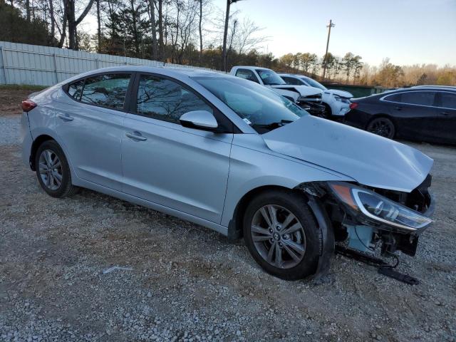 Photo 3 VIN: KMHD84LF1HU062976 - HYUNDAI ELANTRA 