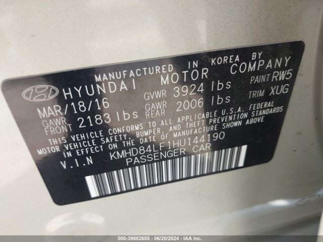 Photo 8 VIN: KMHD84LF1HU144190 - HYUNDAI ELANTRA 