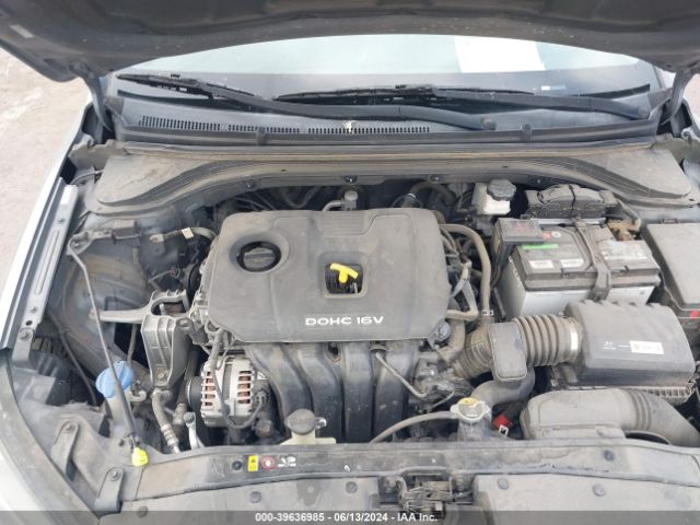 Photo 9 VIN: KMHD84LF1HU192496 - HYUNDAI ELANTRA 