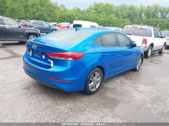 Photo 3 VIN: KMHD84LF1HU192577 - HYUNDAI ELANTRA 