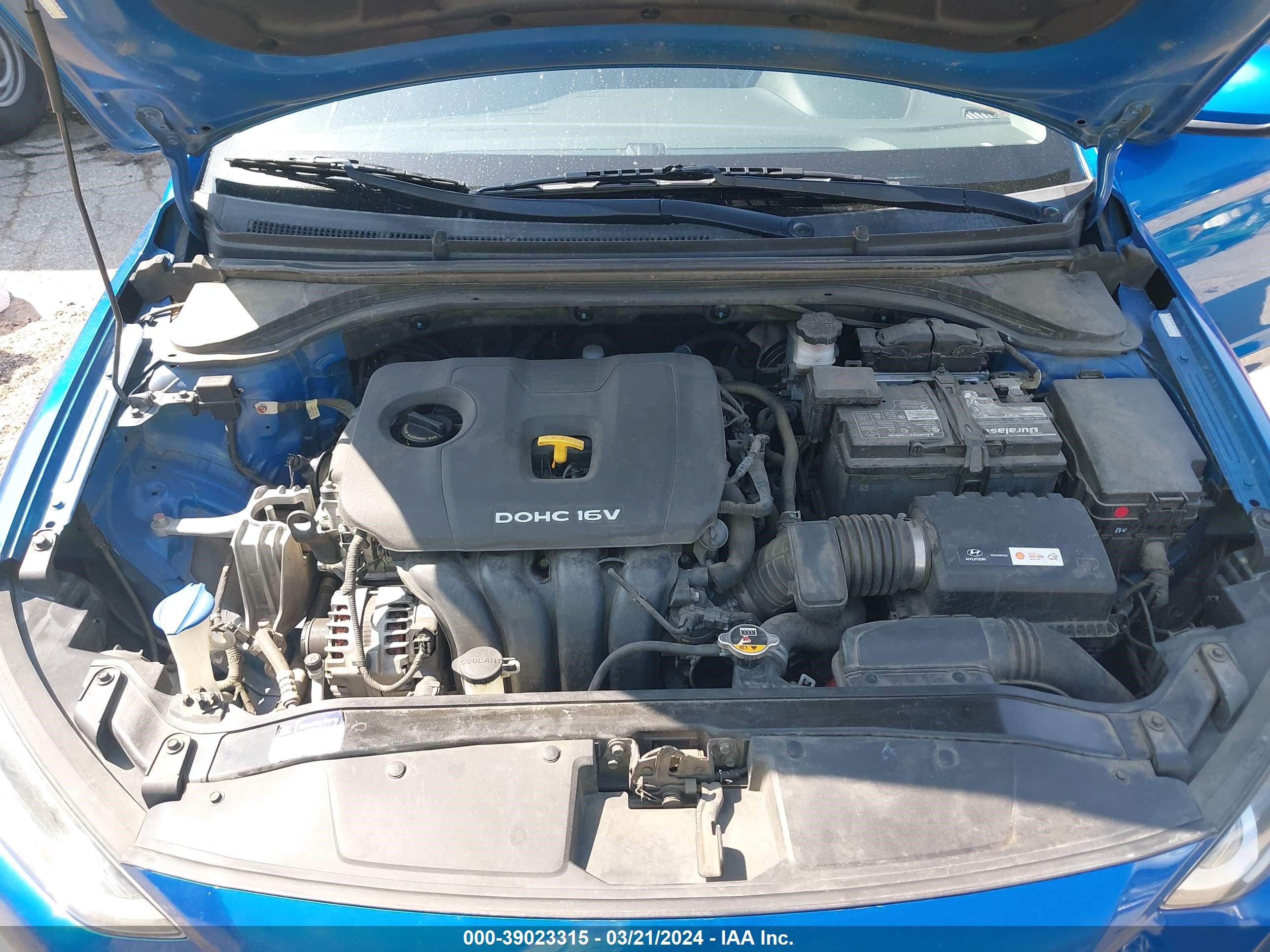 Photo 9 VIN: KMHD84LF1HU192773 - HYUNDAI ELANTRA 