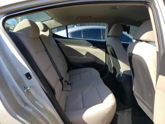 Photo 9 VIN: KMHD84LF1HU224122 - HYUNDAI ELANTRA SE 