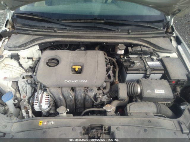 Photo 9 VIN: KMHD84LF1HU228073 - HYUNDAI ELANTRA 