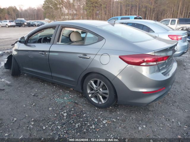 Photo 2 VIN: KMHD84LF1HU228882 - HYUNDAI ELANTRA 