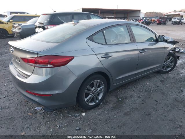 Photo 3 VIN: KMHD84LF1HU228882 - HYUNDAI ELANTRA 