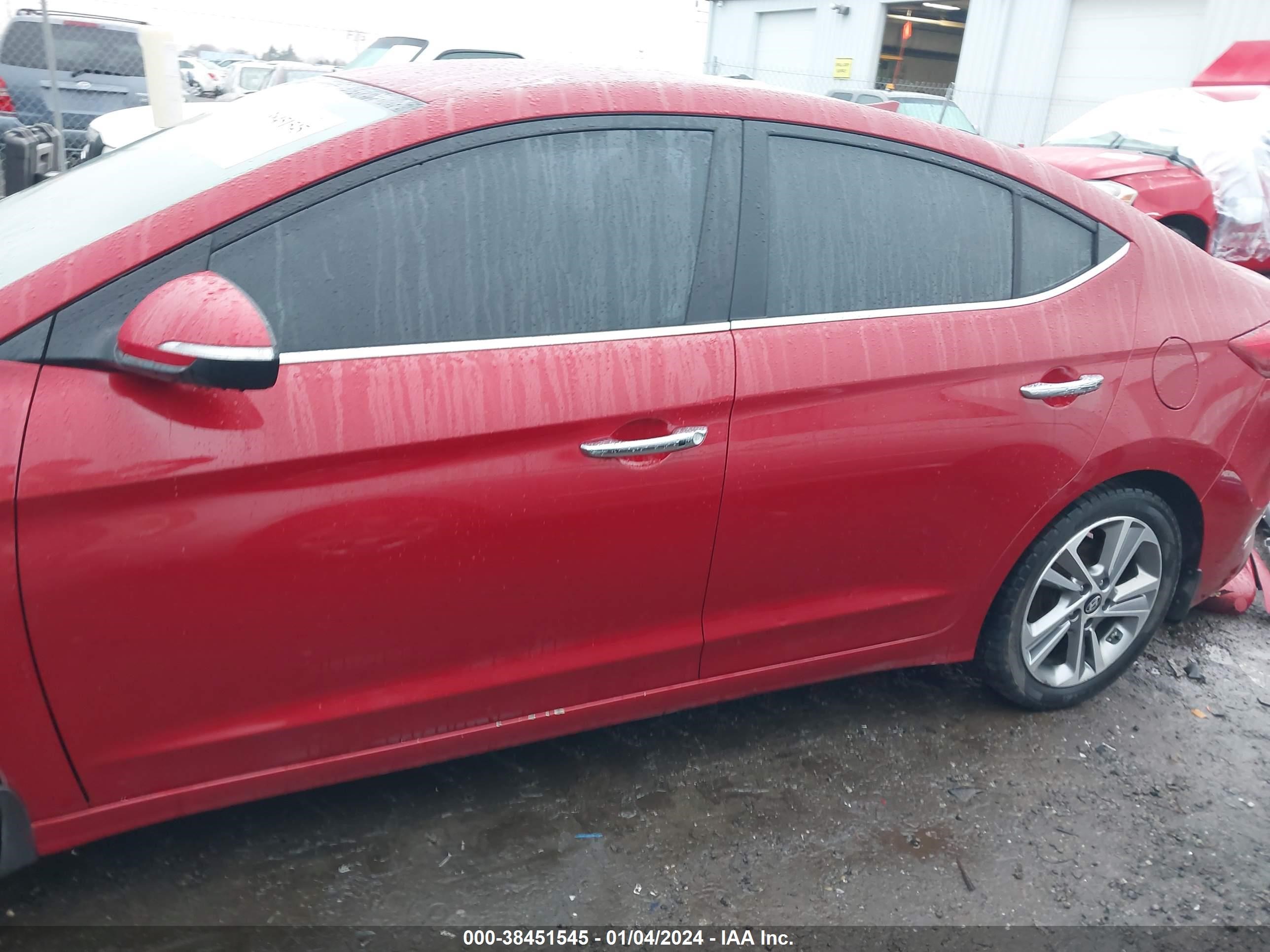 Photo 14 VIN: KMHD84LF1HU282070 - HYUNDAI ELANTRA 