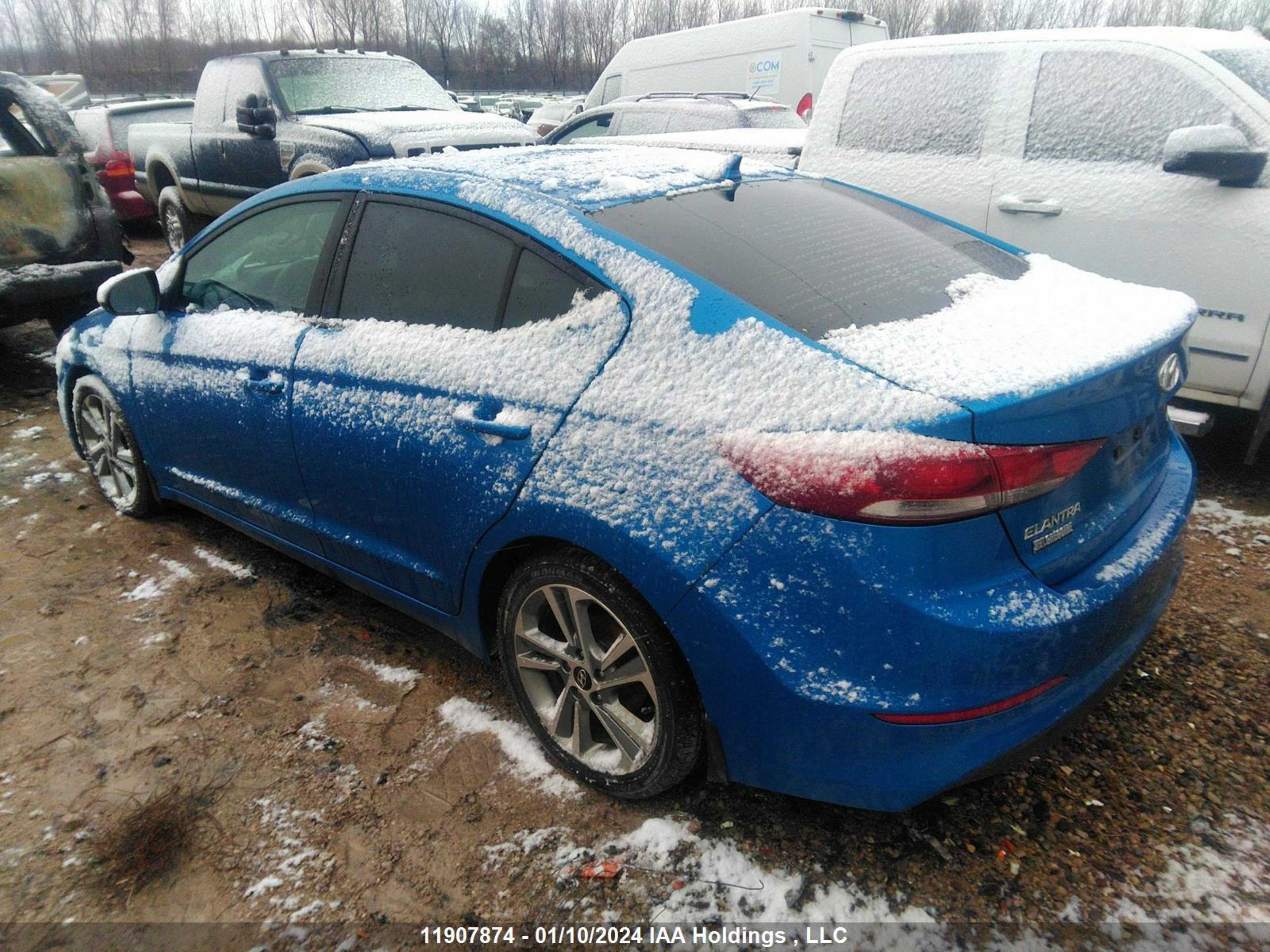 Photo 2 VIN: KMHD84LF1HU294865 - HYUNDAI ELANTRA 