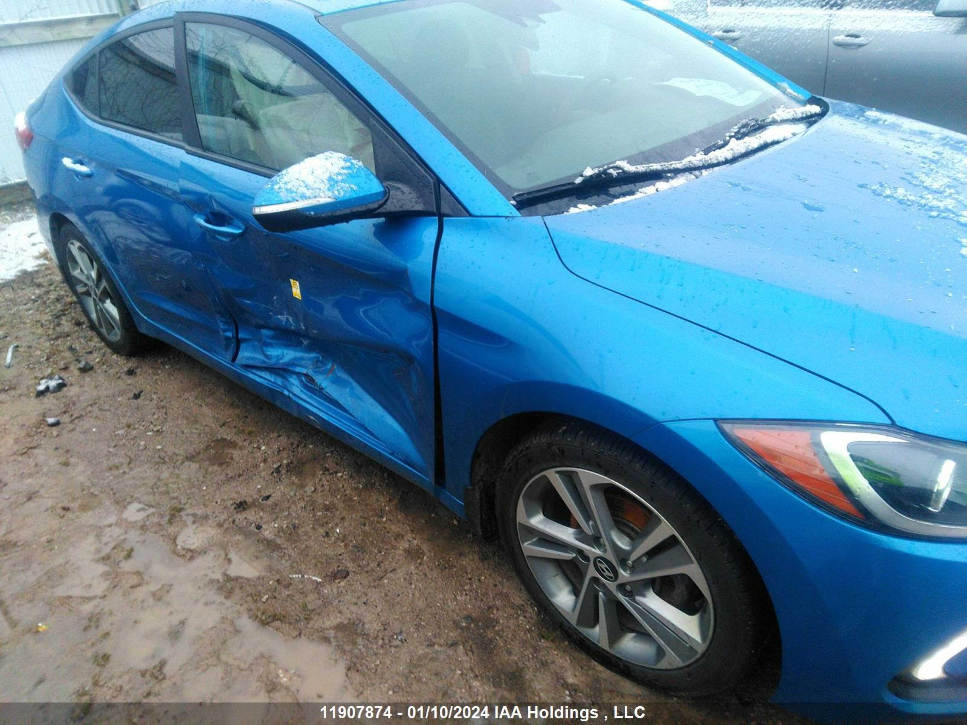 Photo 5 VIN: KMHD84LF1HU294865 - HYUNDAI ELANTRA 