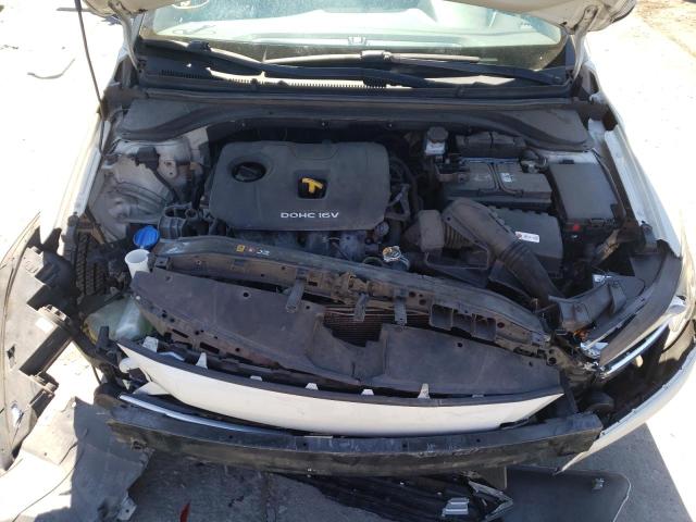 Photo 6 VIN: KMHD84LF1HU362680 - HYUNDAI ELANTRA SE 