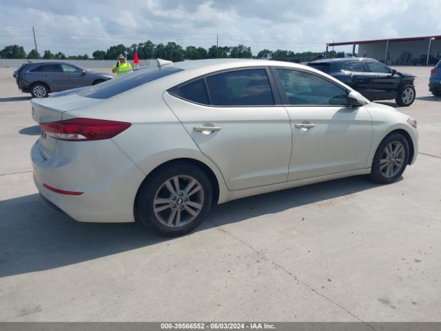 Photo 3 VIN: KMHD84LF1HU423154 - HYUNDAI ELANTRA 