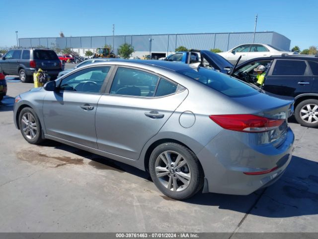 Photo 2 VIN: KMHD84LF1JU452014 - HYUNDAI ELANTRA 