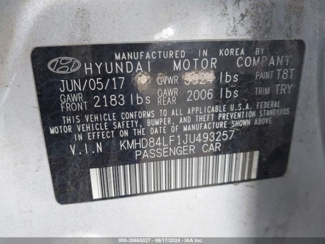 Photo 8 VIN: KMHD84LF1JU493257 - HYUNDAI ELANTRA 