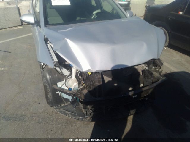 Photo 5 VIN: KMHD84LF1JU499835 - HYUNDAI ELANTRA 