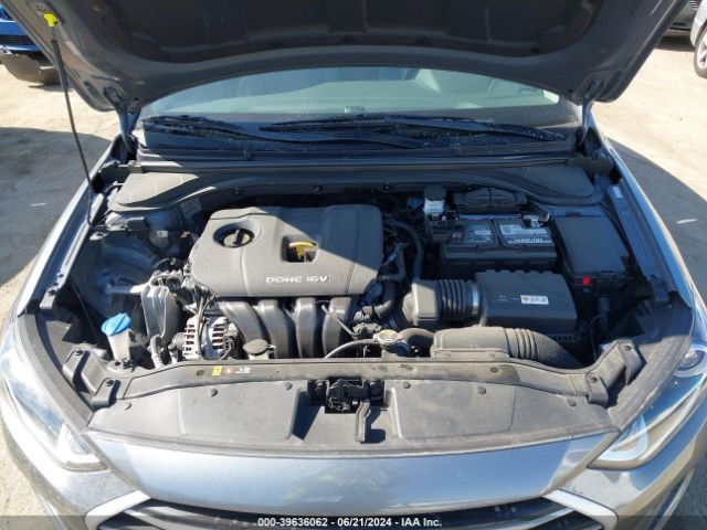 Photo 9 VIN: KMHD84LF1JU556227 - HYUNDAI ELANTRA 