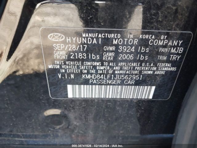 Photo 8 VIN: KMHD84LF1JU562951 - HYUNDAI ELANTRA 