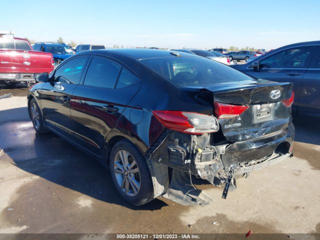 Photo 2 VIN: KMHD84LF1JU612781 - HYUNDAI ELANTRA 