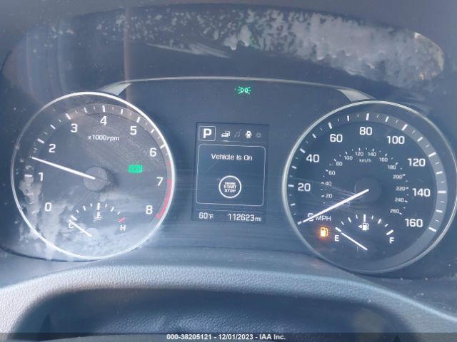 Photo 6 VIN: KMHD84LF1JU612781 - HYUNDAI ELANTRA 