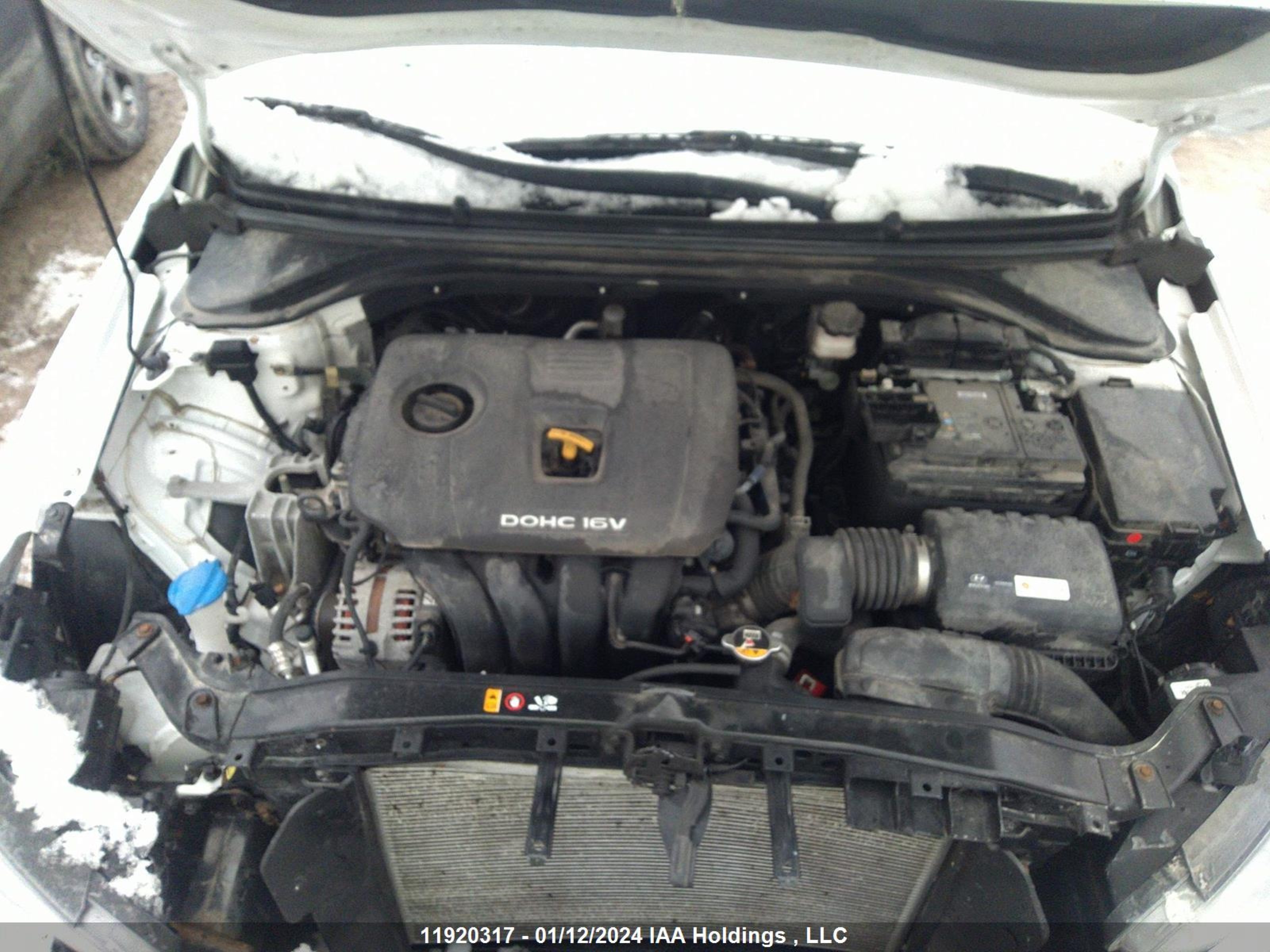 Photo 9 VIN: KMHD84LF1JU669126 - HYUNDAI ELANTRA 