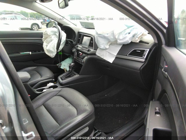 Photo 4 VIN: KMHD84LF1JU712556 - HYUNDAI ELANTRA 