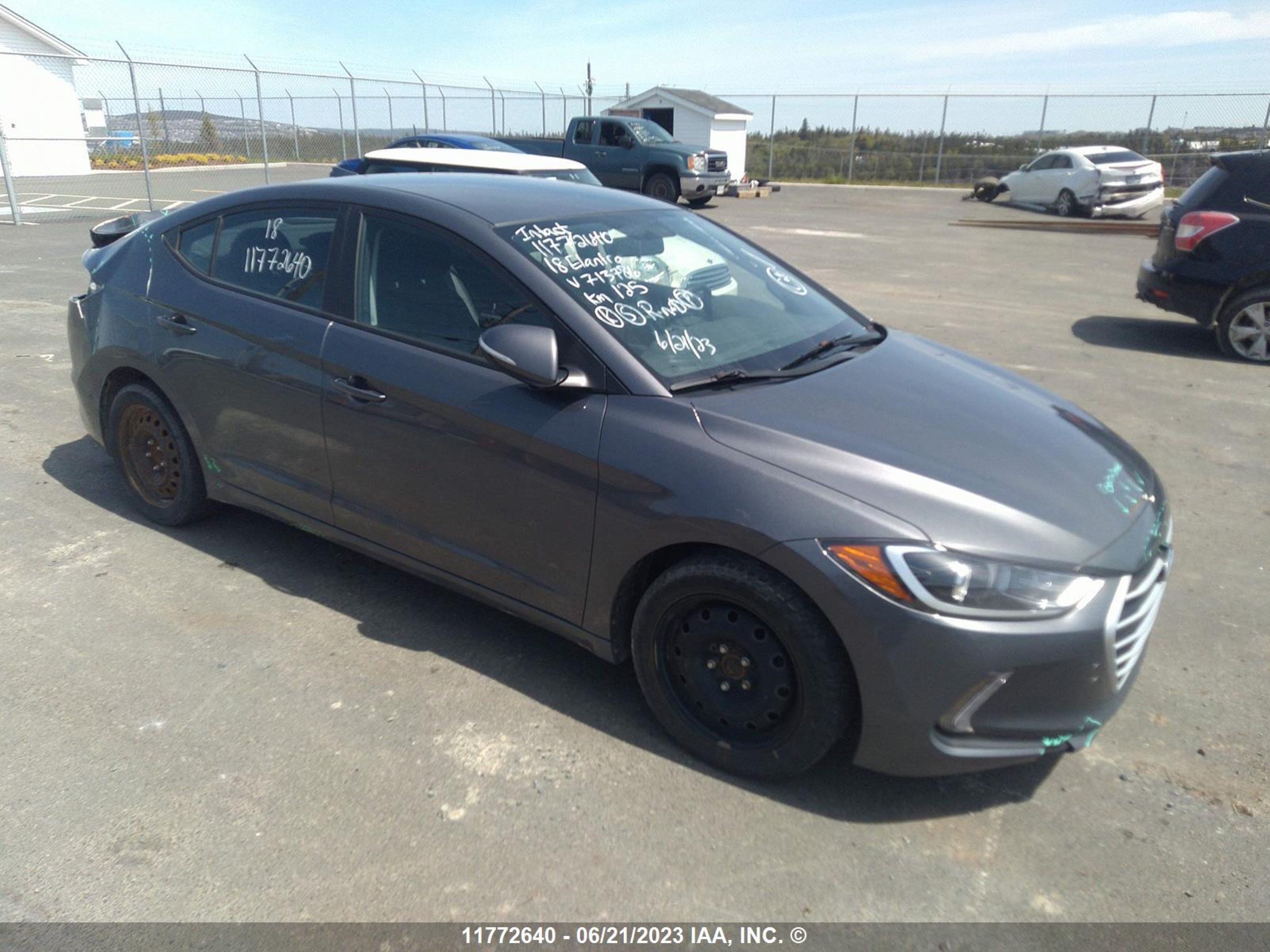 Photo 0 VIN: KMHD84LF1JU713786 - HYUNDAI ELANTRA 