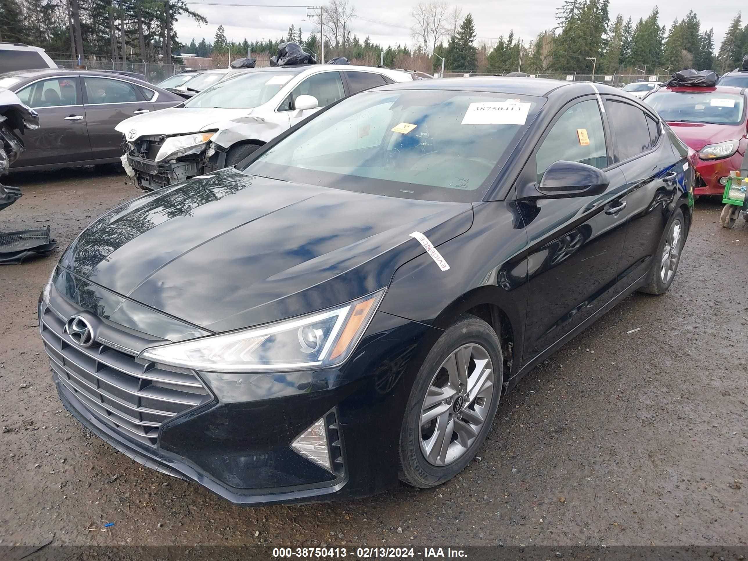 Photo 1 VIN: KMHD84LF1KU741864 - HYUNDAI ELANTRA 