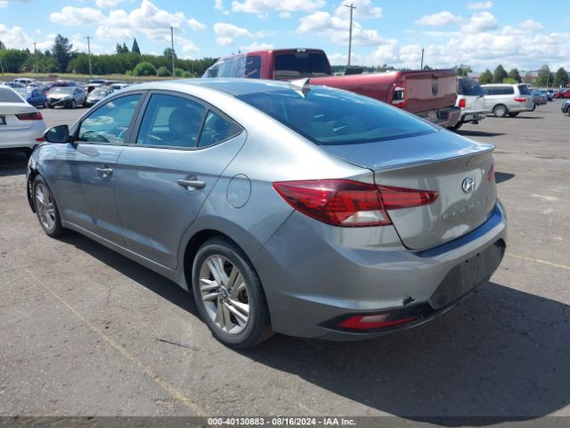 Photo 2 VIN: KMHD84LF1KU745557 - HYUNDAI ELANTRA 