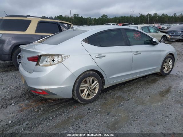 Photo 3 VIN: KMHD84LF1KU758907 - HYUNDAI ELANTRA 