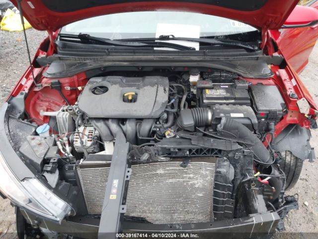 Photo 9 VIN: KMHD84LF1KU849109 - HYUNDAI ELANTRA 